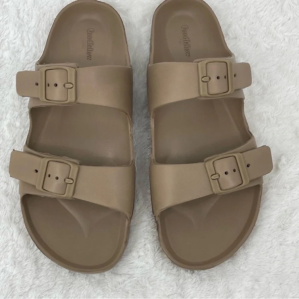 GOODFELLOW & CO.  Tan Slide Sandals MENS SIZE 13